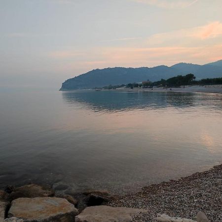 Casa Vacanze Rinaldi Mattinata Buitenkant foto