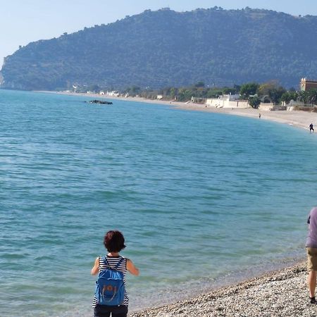 Casa Vacanze Rinaldi Mattinata Buitenkant foto