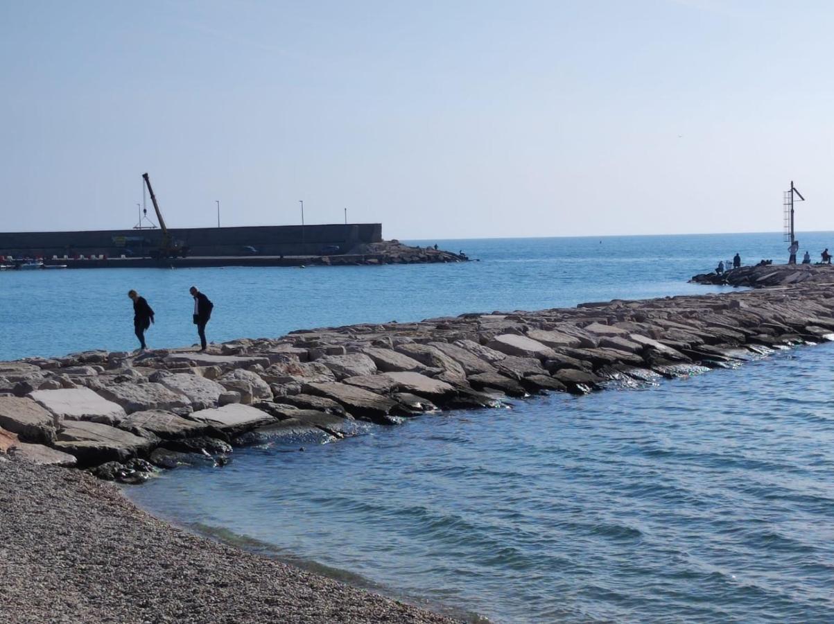 Casa Vacanze Rinaldi Mattinata Buitenkant foto